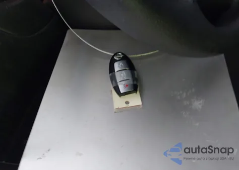 2016 Nissan Pathfinder S z USA, uszkodzony, nr VIN 5N1AR2MN9GC621480